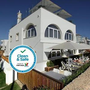 3* Pensjonat Golden & Rooftop Bar