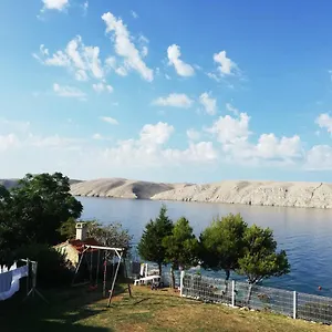 Miskovici, Otok Pag Pensjonat