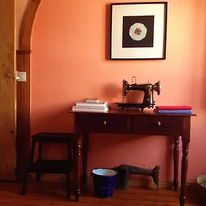 https://sintra-small-hostel.hotels-lisbon-portugal.com